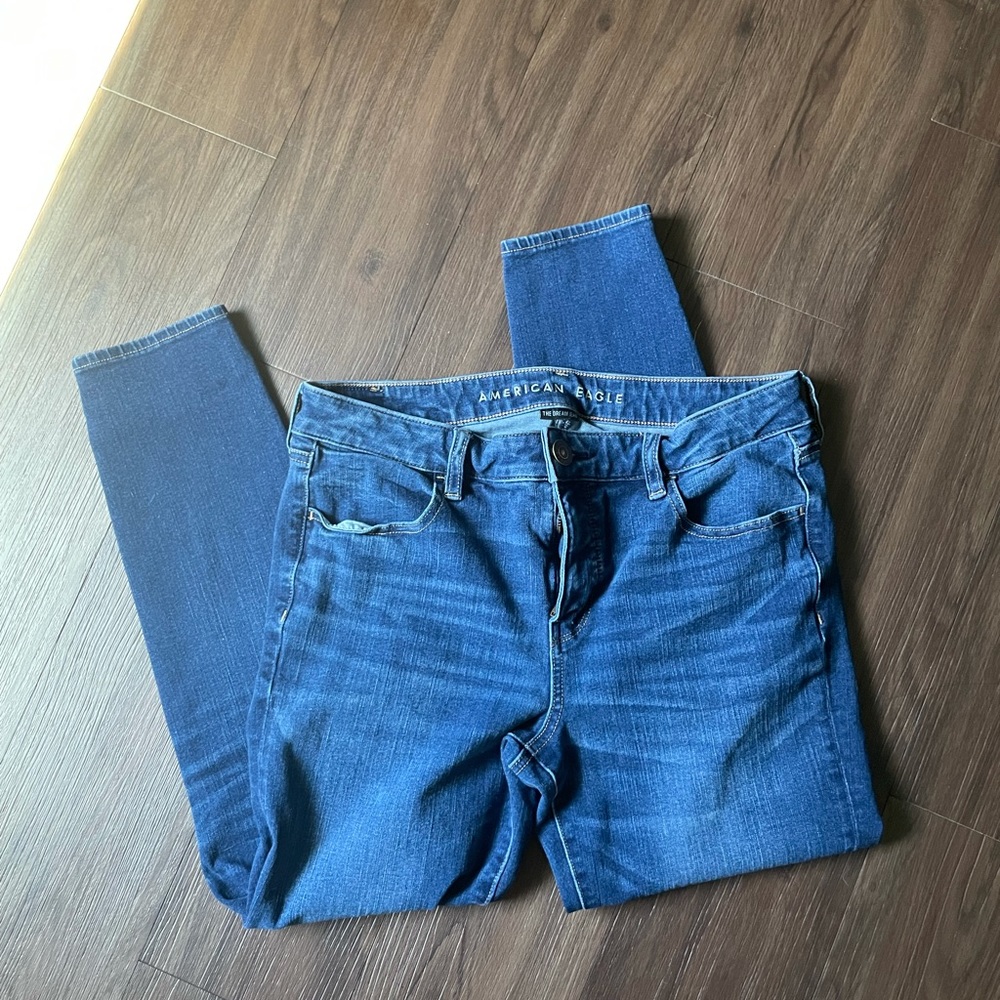 American Eagle The Dream Jean High-Waisted Jegging